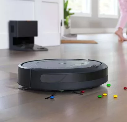 iRobot Roomba Combo i5 + Robot Vacuum and Mop